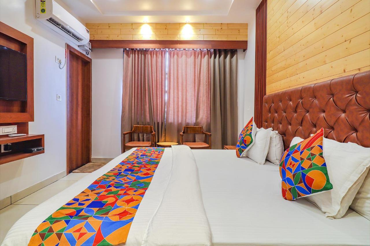 Fabhotel Grand Arya Patna  Extérieur photo